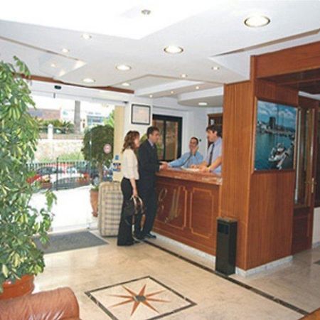 Apartamentos Mediterraneo Марбелья Экстерьер фото