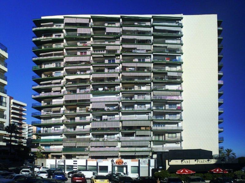 Apartamentos Mediterraneo Марбелья Экстерьер фото